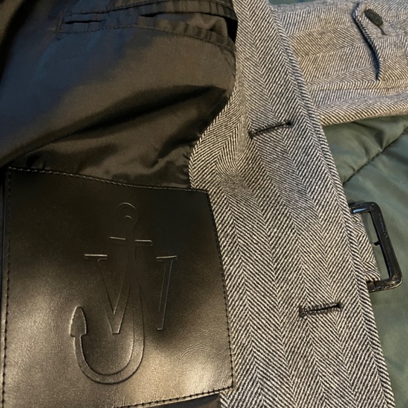 Uniqlo x JW Anderson Herringbone Coat - Picture 3 of 5